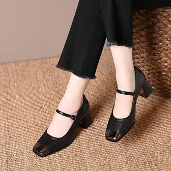 2025 New Mary Jane Shoes Women Thick Heel High Heels Strap Retro Metal Square Toe Small Leather Shoes