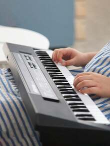 1 Pc Of 61 - Key Advanced Electronic Keyboard With A Microphone. Measuring 63 Cm, This Multi - Functional, Entry - Level Instrument Is Suitable For Children. It Can Be Played In Two Power - Supply Modes: Plugged - In Or Battery - Powered. It's A Musical, Educational And Enlightening Piano Toy, Ideal For Both Boys And Girls, As Well As Proficient Beginners.