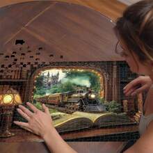 1 conjunto de quebra-cabeça de madeira com 1000-1100 peças - quebra-cabeça intrincado com tema de trem, floresta e livro, quebra-cabeça exclusivo para adultos em formato real, quebra-cabeça de madeira colorido, presente criativo para adultos, quebra-cabeça de decoração de casa faça você mesmo para interação familiar, presente de aniversário, feriado e ocasião especial, caixa de presente requintada, decoração de parede artística, peças de alta qualidade, cuidadosamente elaboradas