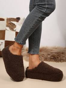 Chinelos Deslizantes Fofos para Mulheres, Chinelos Internos/Externos Planos Quentes Forrados de Pelúcia para Outono/Inverno