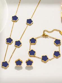 4pcs/Set Stainless Steel Fashionable Clover Flower Stud Earrings, Bracelet, Necklace Set For Women (Clover Welding Position Random)