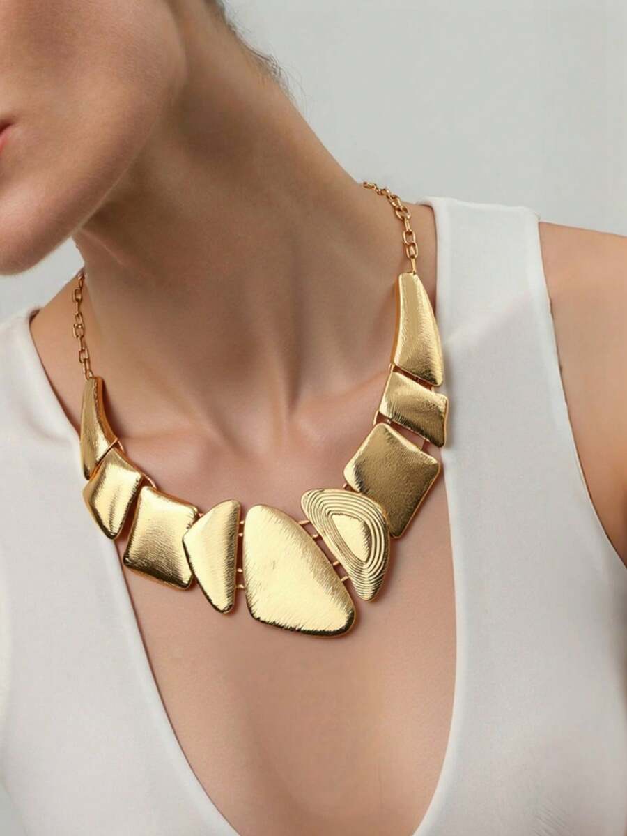 1pc Fashionable Personalized Exaggerated Metal Neck Scarf Necklace, Asymmetrical Geometric Shapes Mixed Metal Texture Necklace, Versatile For Daily Wear, Festivals, Party Dresses, Women Jewelry - Yellow Gold - View 1