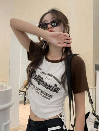 Áo thun nữ tay ngắn cổ tròn in chữ tương phản màu, dáng crop, có dây rút, kiểu dáng thường ngày, màu trắng, thích hợp cho mùa xuân/hè.