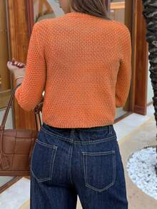 Áo khoác cardigan dài tay cổ tròn màu cam dành cho nữ, thiết kế thanh lịch tối giản, phù hợp để đi làm và mặc vào mùa thu/đông và dịp năm mới. - trái cam - Xem 2