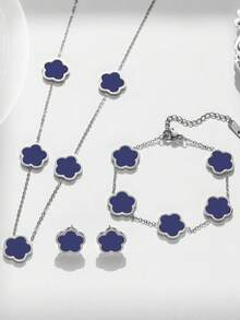 4pcs/Set Stainless Steel Fashionable Clover Flower Stud Earrings, Bracelet, Necklace Set For Women (Clover Welding Position Random)