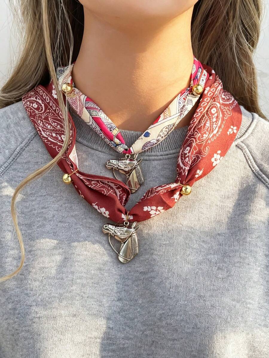 1pc Elegant Western-Style Gold Copper Zirconia Silver Alloy Horse Head Hat Boots Heart Pendant Printed Silk Scarf Necklace For Women Perfect For Parties, Daily Outings, And Music Festivals 18K Gold-Plated Versatile Women's Jewelry Gift For Friends Cowboy Enthusiast Gift