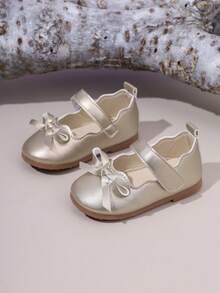 1 par de zapatos de princesa para niñas, con parte superior de cuero brillante, punta redonda, decoración de lazo, lindos y dulces, adecuados para vestidos de princesa, fiestas de cumpleaños, actuaciones, bodas, uso en interiores y exteriores