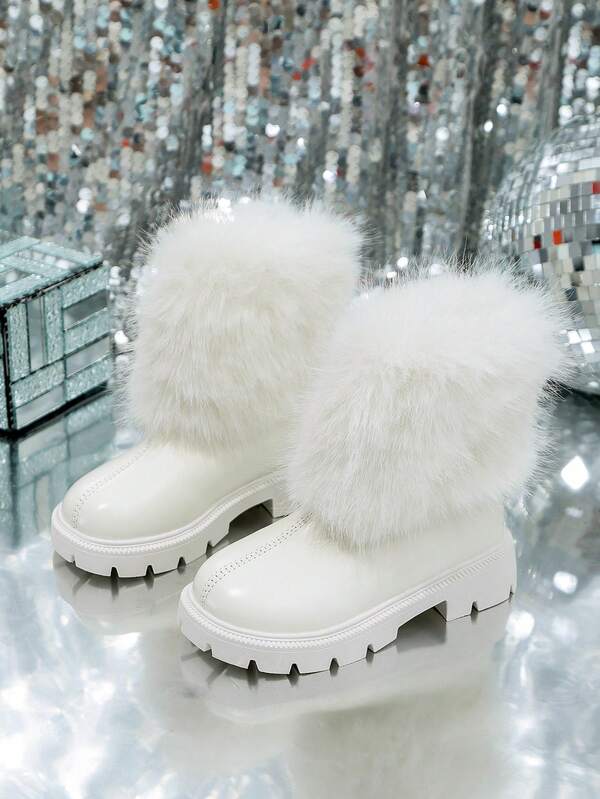 A Pair Of Girl's White Warm And Anti Slip Fur Thick Soled Snow Boots For Girls Winter 2025 New Short Boots With Plush Explosive Boots