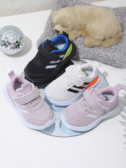 A Pair Of Unisex Spring And Summer Children's And Boys' Shoes, Sports And Student Mesh School Black And White Casual Shoes, Anti Slip And Wear-Resistant, Suitable For All Seasons