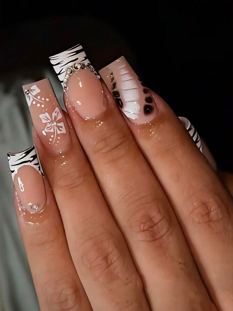 Instantly Upgrade Your Look With 24pcs Black Nails Press On Nails Long Square Nails Elegant Sparkling Rhinestone Star With Black Stripes French Tip Nails Full Coverage Fake Nails For Women And Girls Includes 1sheet Adhesive Tabs & 1pc Mini Files Suitable For Party Date And Office Daily Wear False Nails Jelly Glue Is Randomly Shipped