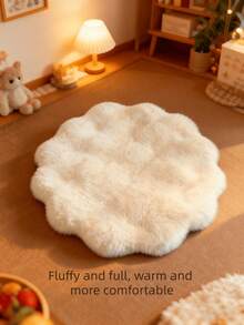 Esterilla de peluche para mascotas, adecuada para gatos, perros y otros animales pequeños. Es resistente al desprendimiento de pelo, tiene un fondo antideslizante y se puede lavar a máquina a bajas temperaturas para ayudar a mantener a las mascotas libres de enfermedades de la piel. La esterilla de peluche proporciona un ambiente cálido y cómodo, creando un acogedor nidito para tus mascotas.