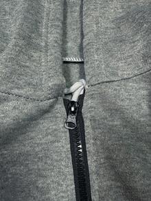 Conjunto de pants deportivo y casual para hombre, colores lisos, sin estampados, tela de poliéster, algodón y spandex, apto para temporadas de primavera y verano. pants de ajuste regular con bota semi-entubada, talle de cintura natural, bolsillos laterales funcionales con cremallera. Sudadera deportiva, cuello redondo con capucha, silueta de ajuste regular, cierre con cremallera y bolsillos frontales funcionales. Muy fresco y cómodo, ideal para hacer deporte al aire libre, caminata en el parque o para ir al gimnasio. - Gris Claro - Ver 4