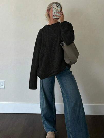 Fall And Autumn New Women's Round Neck Twisted Flower Long Sleeve Knitted Sweater Fashion Loose Simple Old Money Style Graduation Sweater Pullover Knit Black Tops