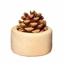 1 Stück Holz Ätherisches Öl Diffuser - Natürliches Tannenzapfen Design. Dieser kompakte zylindrische Diffuser benötigt keine Batterien und ist ideal für den Heimgebrauch, Feierlichkeiten, Partygeschenke, Büros, Autos, Schränke, Yoga-Studios und Spas. Perfekt für Schlafzimmer Dekoration, Wohndekoration, Diffusion ätherischer Öle und als Geschenk.