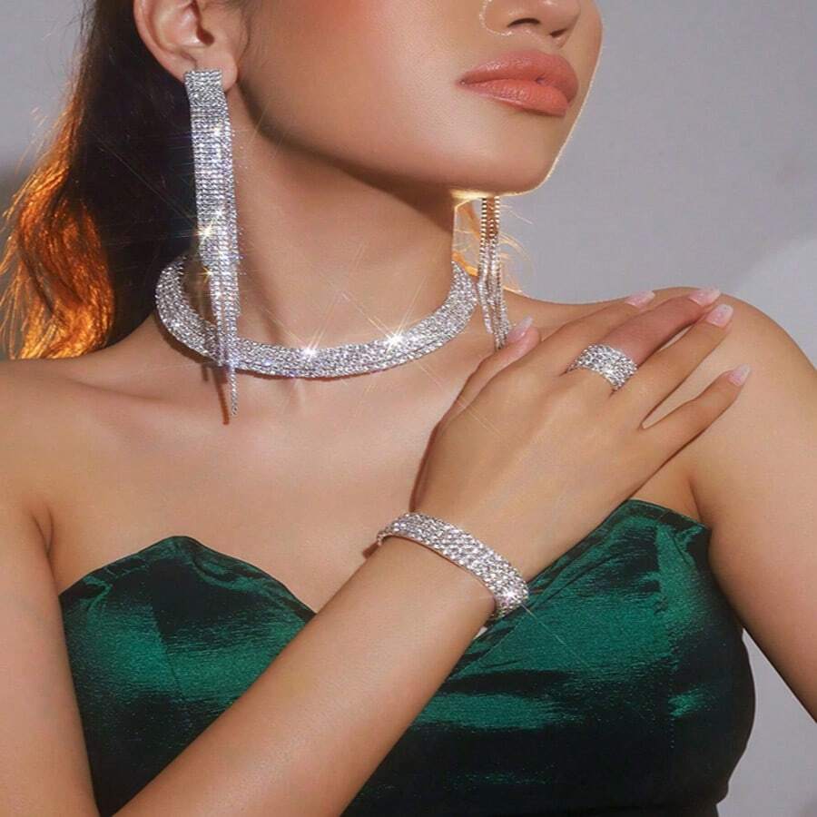 Fashionable Silver Tassel Jewelry 4-Piece Set, Exquisite And Elegant Design, Shiny Decoration, Durable Structure, Suitable For Daily Wear, Wedding, Banquet, Party, Birthday Party, Graduation Ceremony, Valentine's Day, Halloween, Christmas, Celebration Holiday Wear, Is An Ideal Gift For Women