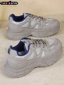 Women's Gray Mesh Sneakers, 2025 New Fashion Lightweight Thick-Sole Multifunctional Comfortable Casual Sports Shoes, Lace-Up Leisure Sports Shoes For Women In Spring And Autumn, Fashionable And Versatile Comfortable White Shoes, Solid Color Flat Outdoor Skateboard Shoes Running Shoes