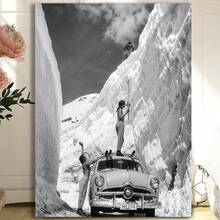 Framed 1PC Vintage Snow Canyon Photo Women & Classic Car In Ski ScenePoster Retro Black-&-White Skiing Wall Art, Winter Adventure Ski Resort Decor, Apres Ski, Cabin Lodge Gifts For Ski Lovers Creative Wall Art Canvas Painting High-Quality Print, Waterproof, Fade-Resistant, 2D Perfect Gift For Him/Her, Enthusiasts, Ideal For Seasonal Decor, Event Supplies - 框架 - 查看 1