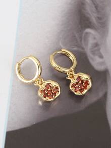 A Pair Of Fashionable Pomegranate-Themed Earrings With Micro-Inlaid Red Zirconia For Women, Exquisite And Versatile For Any Occasion, Available In Multiple Styles To Choose From, Can Be Given As A Gift To Friends.