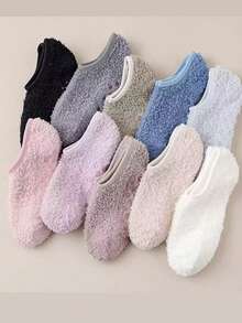 1/3/6 Pairs Random Women Short Socks, Coral Fleece Socks, Fluffy Socks, Indoor Home Warm Non-Slip Short Tube Sleeping Socks, Suitable For Multiple Occasions, Autumn/Winter