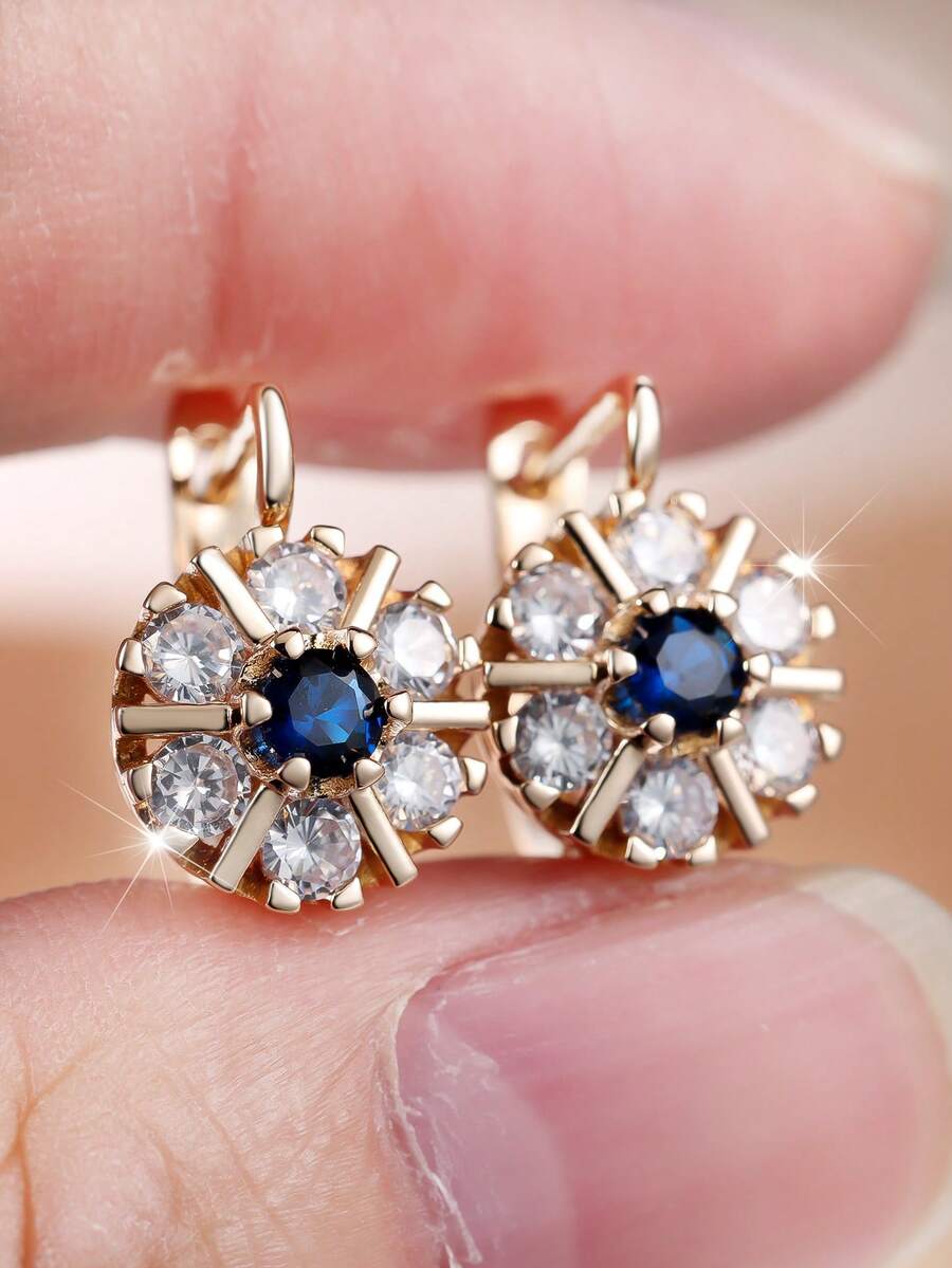1 Pair Of Shimmering Multicolored Cubic Zirconia Floral Gold-Tone Stud Earrings Designed For Women Party Jewelry Birthday Gift For Her Party Accessories