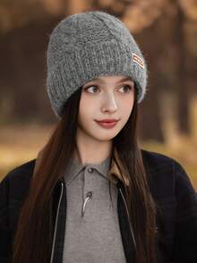 1pc Women's Fashion Simple Thick Warm Knit Hat, Winter New Warm Windproof Ear Protection Knitted Cap, Versatile Large Circumference Beanie, Outdoor Breathable, Washable, Excellent Warmth, Suitable For Autumn/Winter Daily Wear, Walking, Shopping