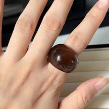 1 buc Inel Retro din Rășină pentru Femei, Inel Asimetric Solid Transparent Multicolor cu Gradient, Inel Personalizat Exagerat Elegant Asimetric Geometric Negru Alb Maro Culoare Mov, Potrivit pentru Purtare Zilnică, Adunări, Întâlniri, Petreceri, Un Inel Cadou Minunat pentru Femei de Sărbători, Aniversări