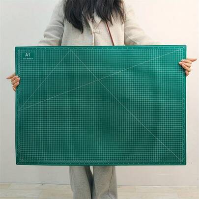 1 pieza/3 piezas Tabla de corte extra grande - Tamaño A5/A4/A3 con autorreparación con líneas de cuadrícula y guías de corte diagonal para tela, papel, cartón - Uso intensivo para manualidades, DIY, oficina, escuela, dibujo técnico - Compatible con máquinas de corte (compatible con tamaños de papel A0-A3) - Diseño de cuadrícula verde y borde blanco para alineación precisa