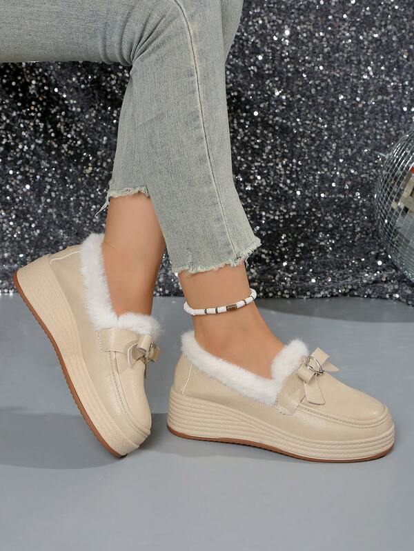 بوت ثلج سميكة القاع دافئة للنساء، بوت شتوية كاجوال بنعل سميك وكعب منزلق مع طوق من الفرو المزيف