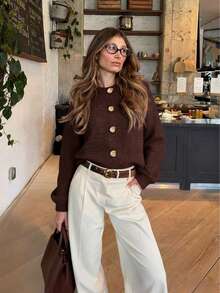 Einfarbiger gerippter Knopf-Glanzgarn-Muschelknopf-Cardigan, Partytragen