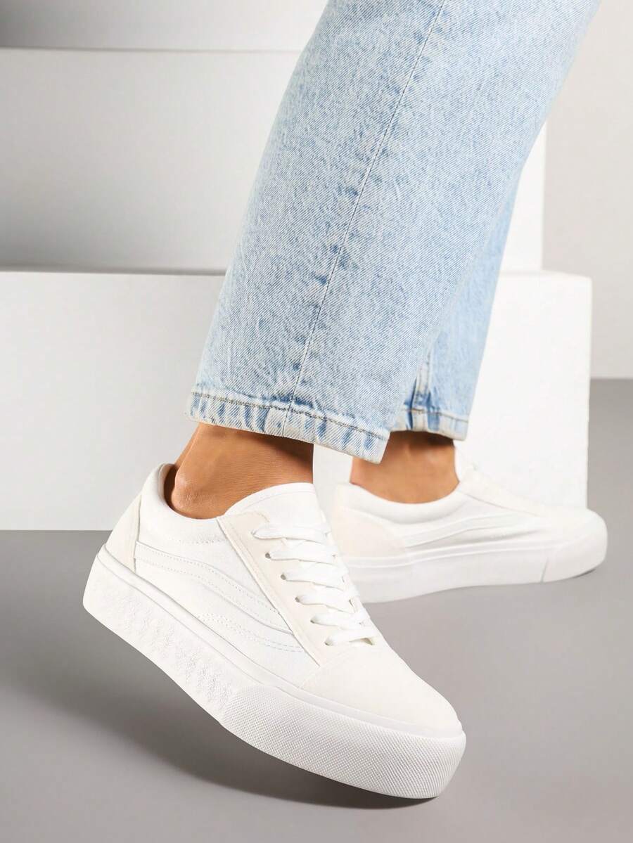Baskets classiques avec une semelle épaisse pour un port quotidien - Blanc - Voir 1