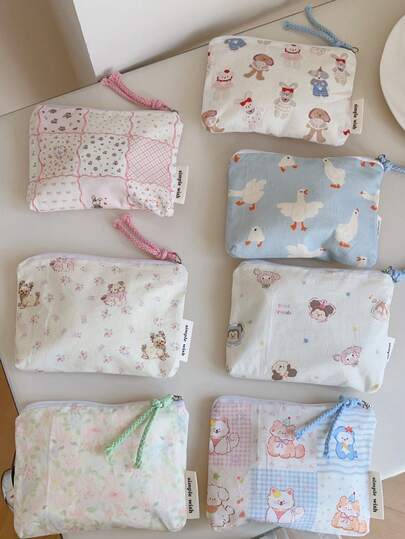 A New Korean-Style Cute Fresh Animal Printed Cotton Coin Purse Card Holder Mini Zipper Bag, Earphone Bag, Necklace And Ring Storage Bag, Suitable For Storing Small Items When Shopping Or Going Out, Portable For Everyday Carry, Perfect As A Holiday Gift For Children, Moms, Close Friends, And Sisters, Suitable For All Seasons.