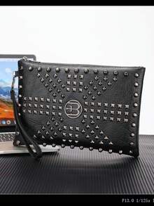 1 pezzo Borsa clutch in pelle PU nera con borchie, decorazione in metallo a forma di croce/lettera, borsa da uomo personalizzata e cool, borsa da polso per il business, adatta per telefono, contanti, chiavi, occhiali, adatta per lavoro, pendolarismo, riunioni, viaggi di lavoro, shopping, essenziale per lavoratori d'ufficio, regalo per uomo, marito, capo, regalo per vacanze, Ognissanti, Ringraziamento