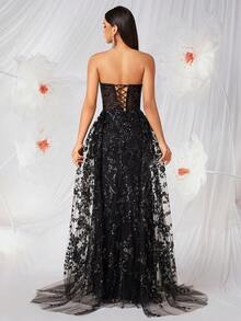 Elisanya Robe dos nu avec col ras-du-cou, broderie perlée, fente haute et détails de liens, convient pour les fêtes, les banquets et les occasions formelles