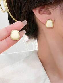 5 Stücke/Set minimalistische Hochzeits-/Party-/Alltagsohrringe, kleine vintage Dreieck-Twist-Ohrringe, Luxus-Schmuckset mit matter Oberfläche