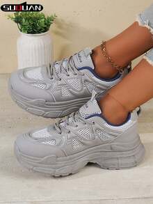 Women's Gray Mesh Sneakers, 2025 New Fashion Lightweight Thick-Sole Multifunctional Comfortable Casual Sports Shoes, Lace-Up Leisure Sports Shoes For Women In Spring And Autumn, Fashionable And Versatile Comfortable White Shoes, Solid Color Flat Outdoor Skateboard Shoes Running Shoes