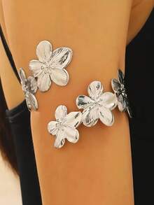 1 件套优雅时尚 3D 花卉不锈钢手链、戒指、耳环首饰套装，适合女士，适合派对、旅行、日常休闲穿着 - 首飾套裝 - 查看 3