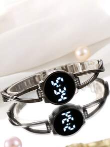 LED触摸屏电子手表，奢华水钻数字手镯式腕表，女士/女孩适用 - 黑色 - 查看 5