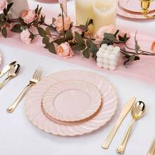 125PCS Scalloped Plastic Plates - Ivory Scalloped Disposable Plates - Gold Plastic Dinnerware Set Include 50 Plates, 75 Gold Silverware Party Wedding Thanksgiving - 粉色 - 查看 4