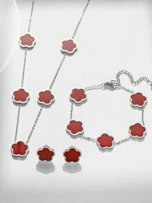 4pcs/Set Stainless Steel Fashionable Clover Flower Stud Earrings, Bracelet, Necklace Set For Women (Clover Welding Position Random)