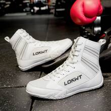 Sapatos de luta livre masculinos, sapatos de boxe de cano alto, sapatos de treino, botas de kickboxing, sapatos de muay thai, sapatos de artes marciais para fitness, sapatos esportivos profissionais masculinos de alta qualidade, confortáveis, antiderrapantes, duráveis, respiráveis, com suporte para o tornozelo e sola texturizada.