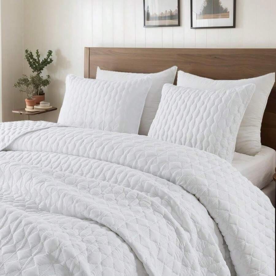 Blue Quilt King Size Bedding Sets With 2 Pillow Shams, Lightweight Soft Bedspread Coverlet, Quilted Blanket Thin Comforter Bed Cover All Season, 3 Pieces, 104x90 Inches, All - Season Bedding - 白色 - 查看 1