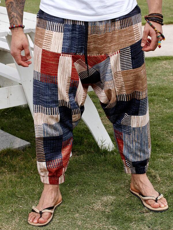 Plus Size Men's Casual Vacation Style Patchwork Print Drawstring Waist Slant Pocket Ankle Pants