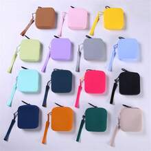 1pc Silicone Dog Training Pouch, Pet Treat Bag, Portable With Wrist Strap Large Capacity Dog Snack Bag, With Separate Hook Can Be Hung On Waist And Training Leash, Suitable For Walking, Training, Travel, Perfect Gift For Pet Owners