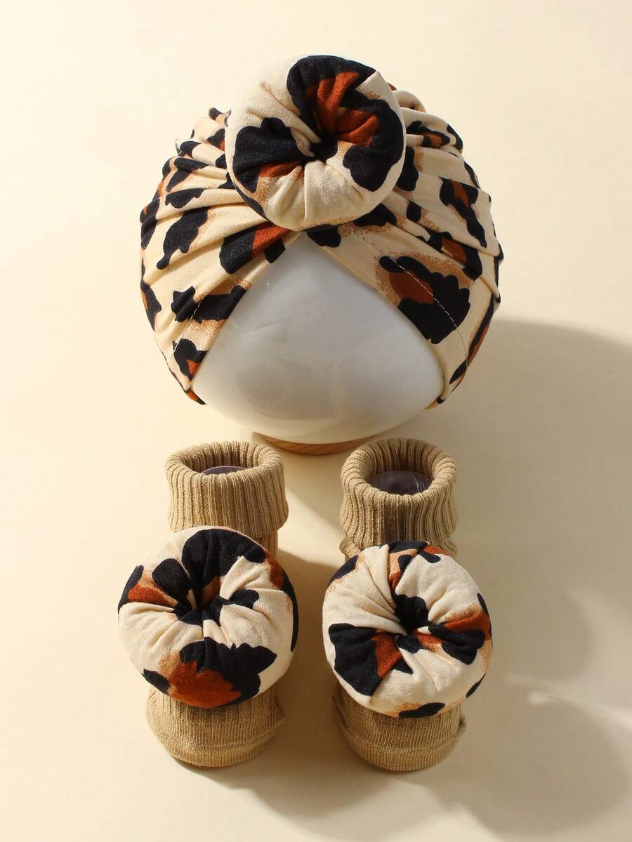 1 件豹纹婴儿帽 + 1 对防滑婴儿腿套套装，适合日常使用 - 彩色 - 查看 1