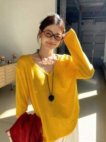 女式宽松休闲 V 领长袖 T 恤，纯色，春秋季