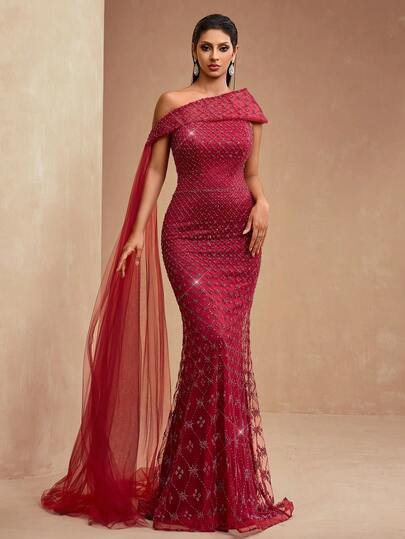 新款优雅高端女士正式礼服，饰以奢华亮片、蕾丝、可拆卸蕾丝披肩、薄纱喇叭袖和可调节系带后背，适合正式场合、派对、婚礼、红毯等。