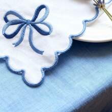 4 Pieces Bow Knot Embroidered Napkins Cloth 30*30cm/11.8*11.8inch White Background ​​Elegant​​ Formal Dinners Picnics Or Barbecues Anniversaries​​ Breakfast Or Coffee Time Corporate Events Bridal Shower​​ ​​Outdoor Picnic​ ​​Birthday Party​​