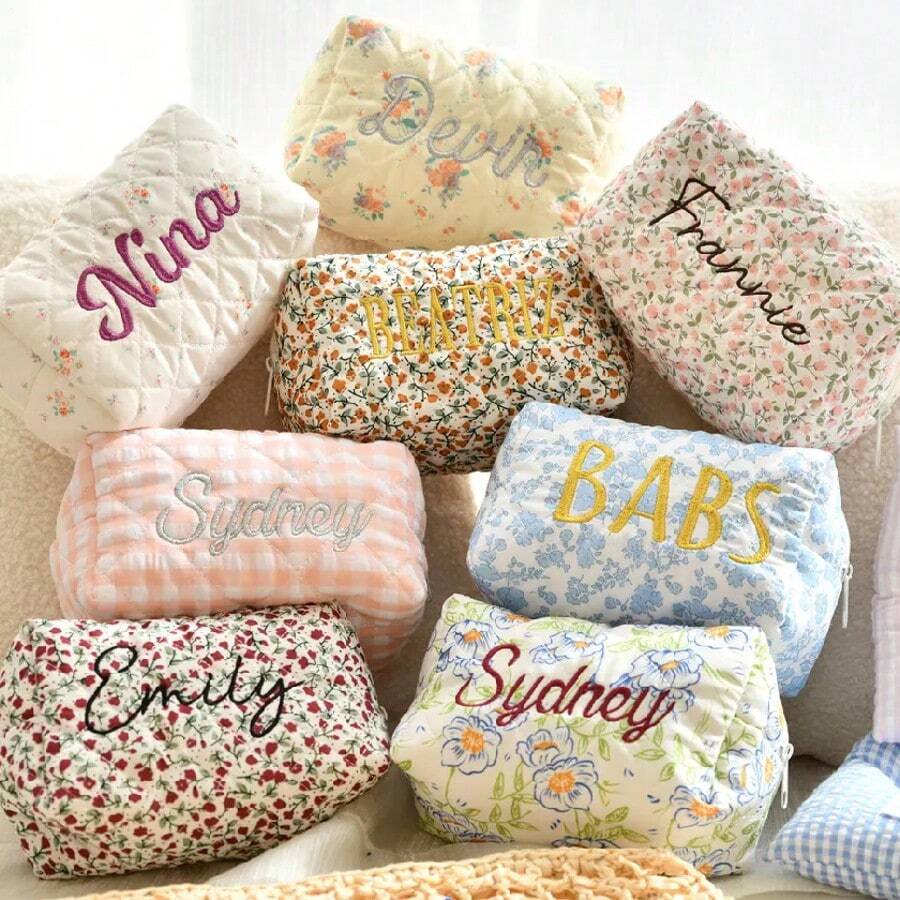 1 Pc Personalized Custom Embroidery Floral Bag Cosmetic/Storage/Toiletry Bag Light Convenient Large Capacity Versatile Embroidery Customization Ideal Gift For Girlfriend Family Classmates Sisters Suitable For Business Trips Vacations Bridesmaid Gifts Makeup Bag Personalized Gift For Her Bridesmaid Proposal Gift Cosmetic Bag Bachelorette Gift Bride Squad Party Favours,Office Decor,Elegant Living