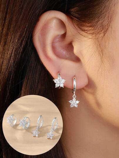 2 Paar elegante Blumen-Creolen-Set mit Strass, glänzend in Silberfarbe, geeignet für Mädchen, Alltagstragen, Partys, Geschenke, Urlaub und formelle Anlässe