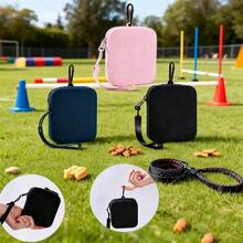 1pc Silicone Dog Training Pouch, Pet Treat Bag, Portable With Wrist Strap Large Capacity Dog Snack Bag, With Separate Hook Can Be Hung On Waist And Training Leash, Suitable For Walking, Training, Travel, Perfect Gift For Pet Owners